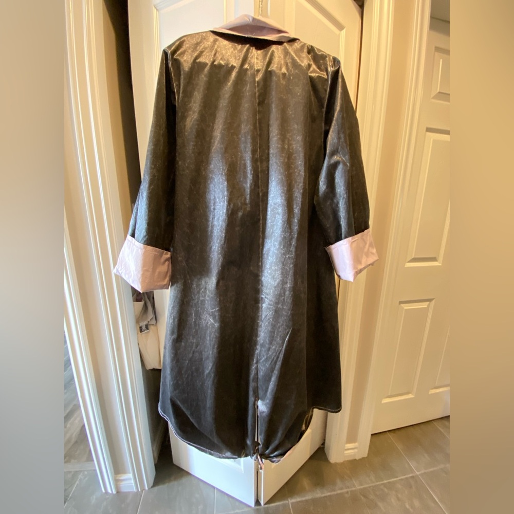 Linda Lundstrom Women's Black and Pink Coat - Picture 3 of 6
